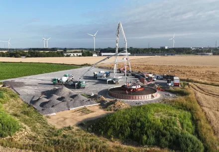 459 m³ de béton pour un socle d’éolienne: opération sous haute surveillance 