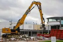 Nonet démolition Mazuin fosses-la-ville pelle caterpillar copie.jpg