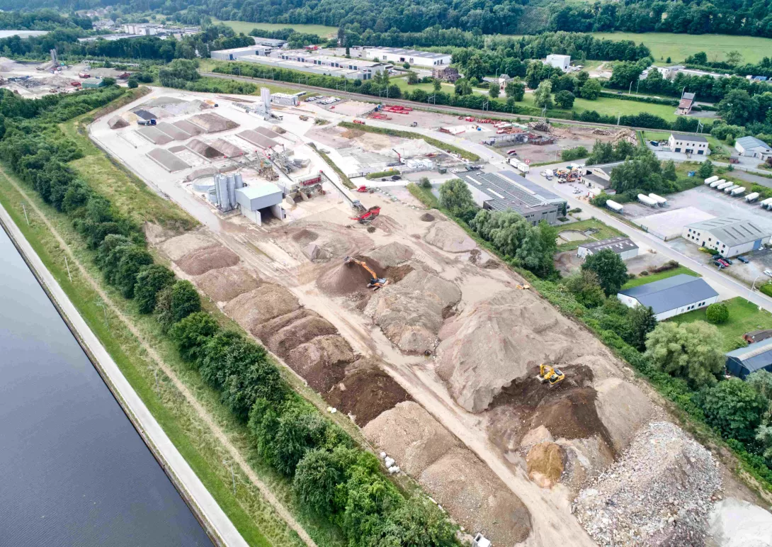 hublet_01_vue_generale_entreprise_floreffe.jpg